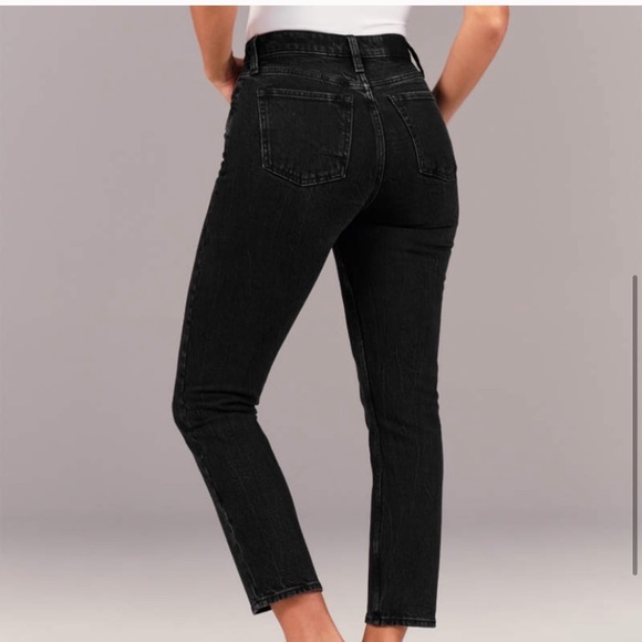 Abercrombie & Fitch Denim - High rise mom jeans